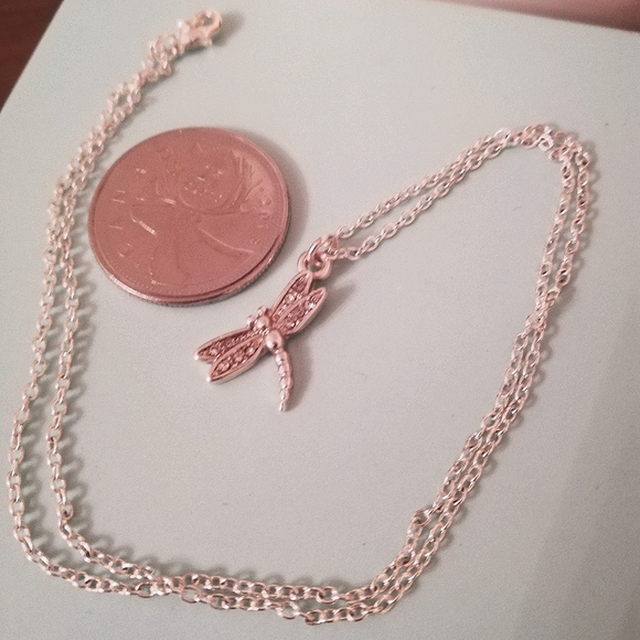 Dragonfly Pendant Necklace. Silver Plated. - Picture 2 of 3